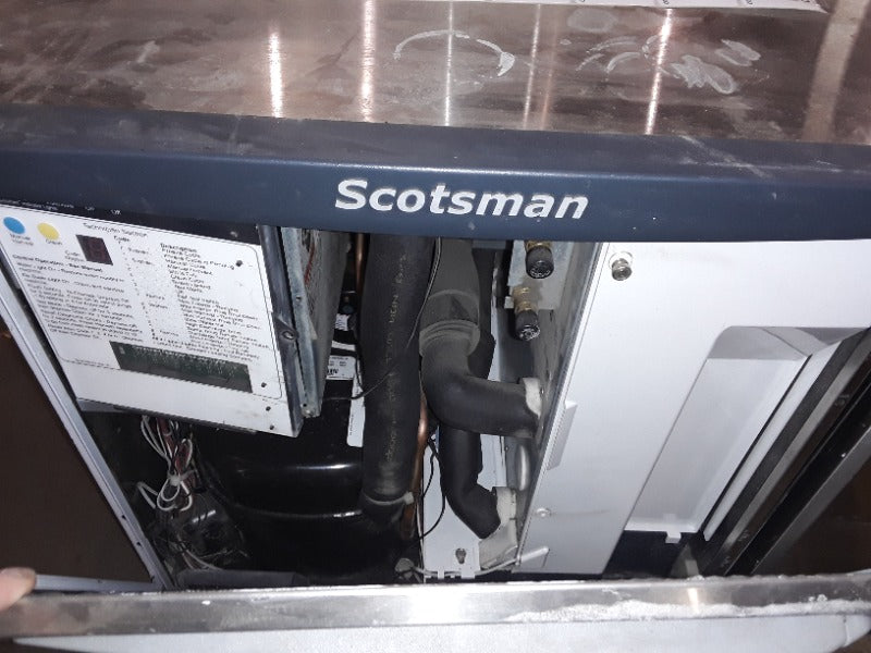 Ice Machine - Scotsman (2)  - Load #232884