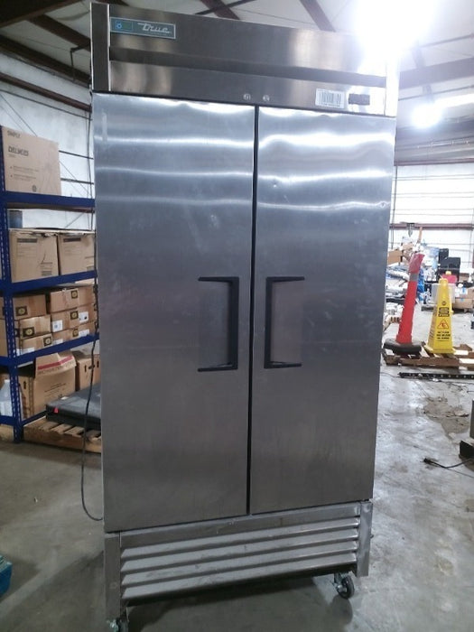 True Two Section Refrigerator (1)  - Load #262386